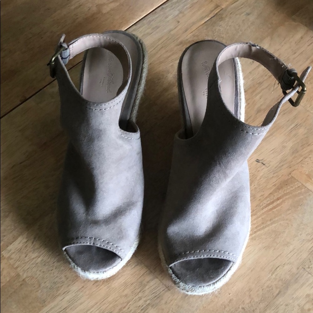 Universal thread heels